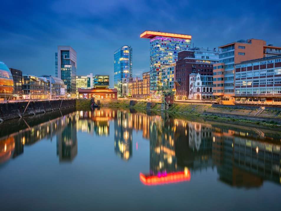 Inside tips Düsseldorf medienhafen