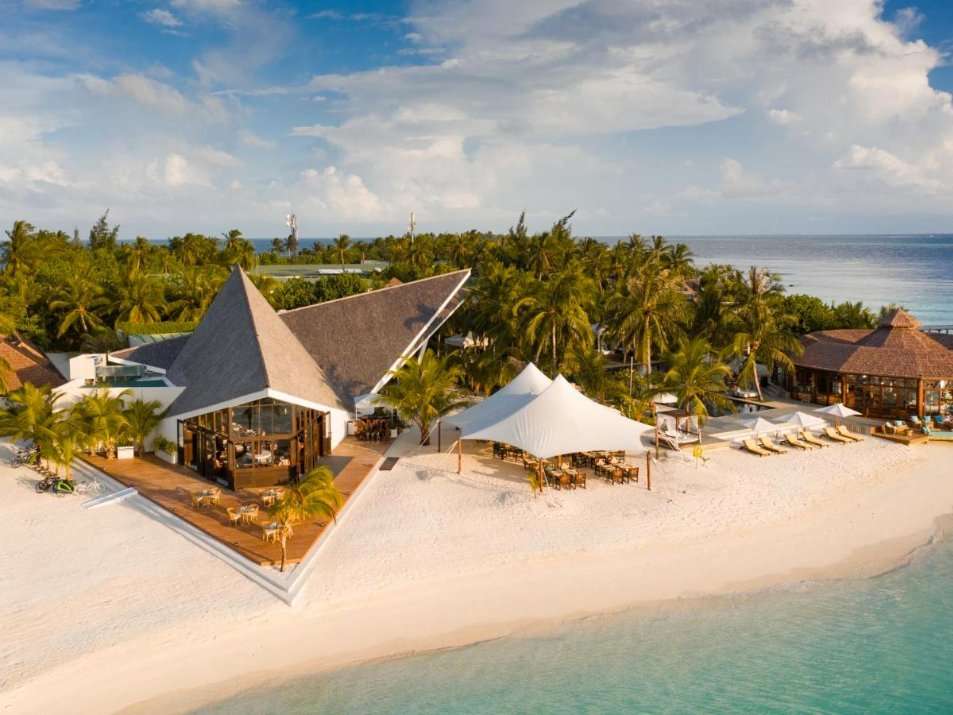Ozen Reserve Bolifushi hotel
