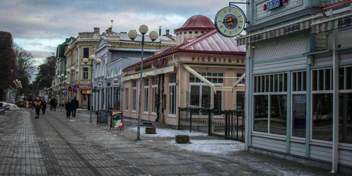 De boulevard van Jurmala. Ik kan me inbeelden dat het hier tijdens de zomer heel druk is!