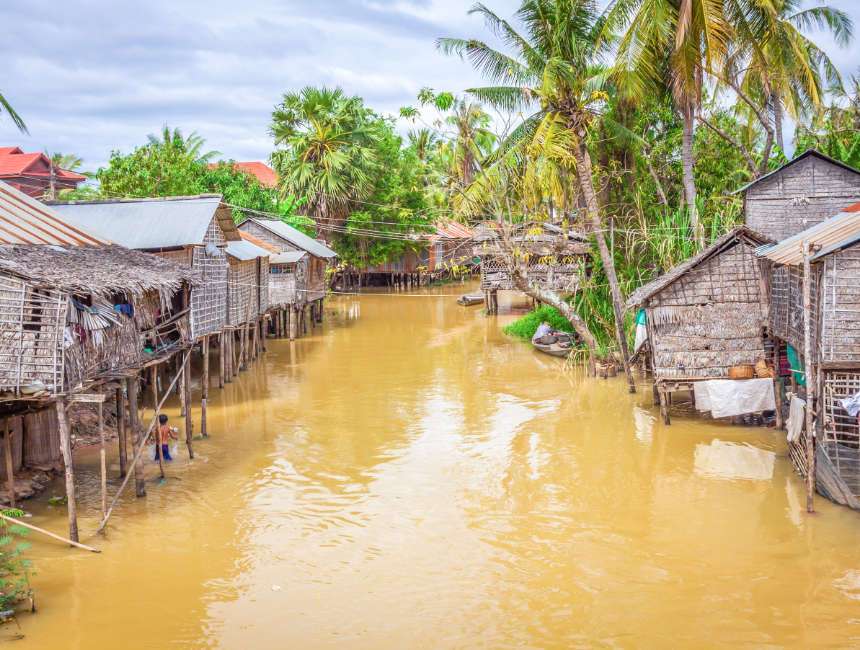 paalwoningen tonle sap meer cambodja bezienswaardigheden