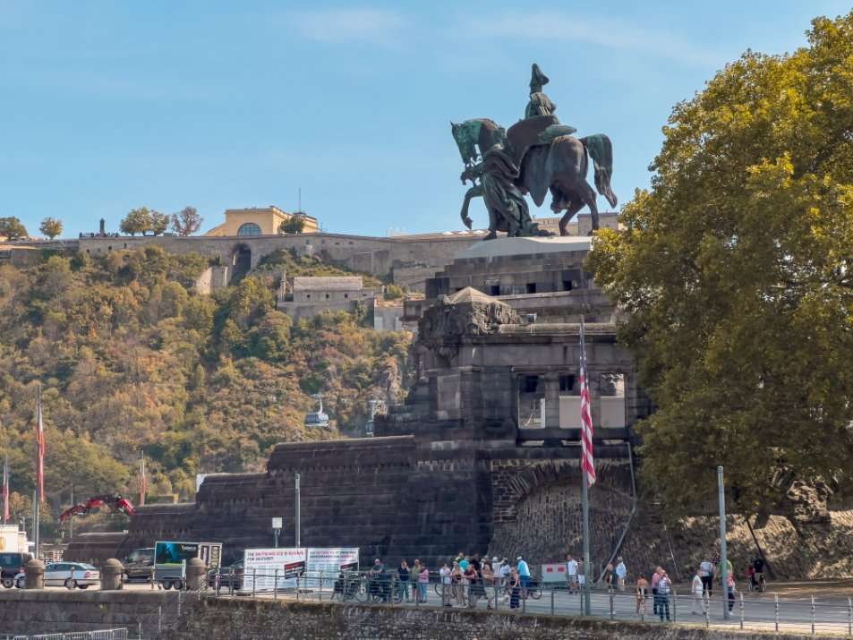 Deutsches Eck bezienswaardigheden Koblenz