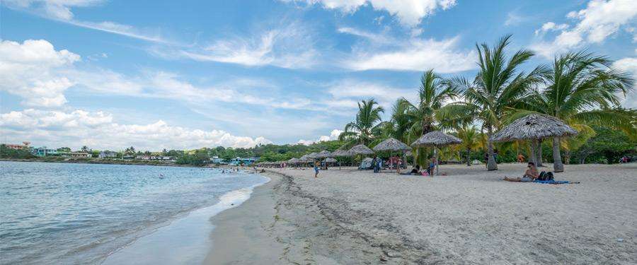 Rancho Luna, het dichtstbijzijnde strand van Cienfuegos.