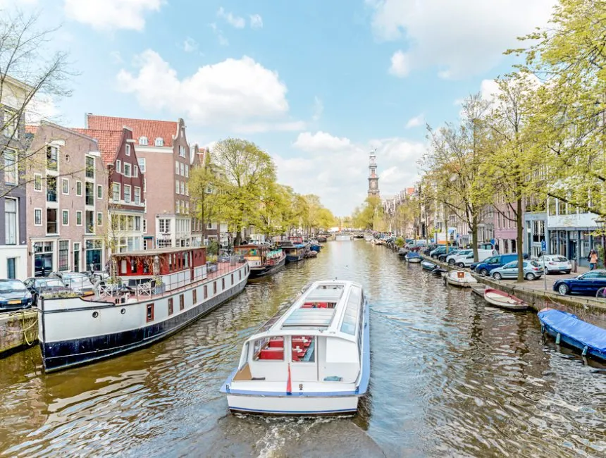 grachten boottocht Amsterdam bezienswaardigheden